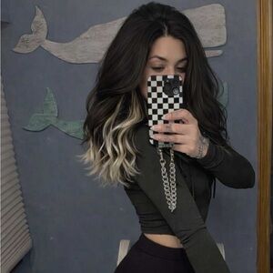 Meet your Posher, Lauren